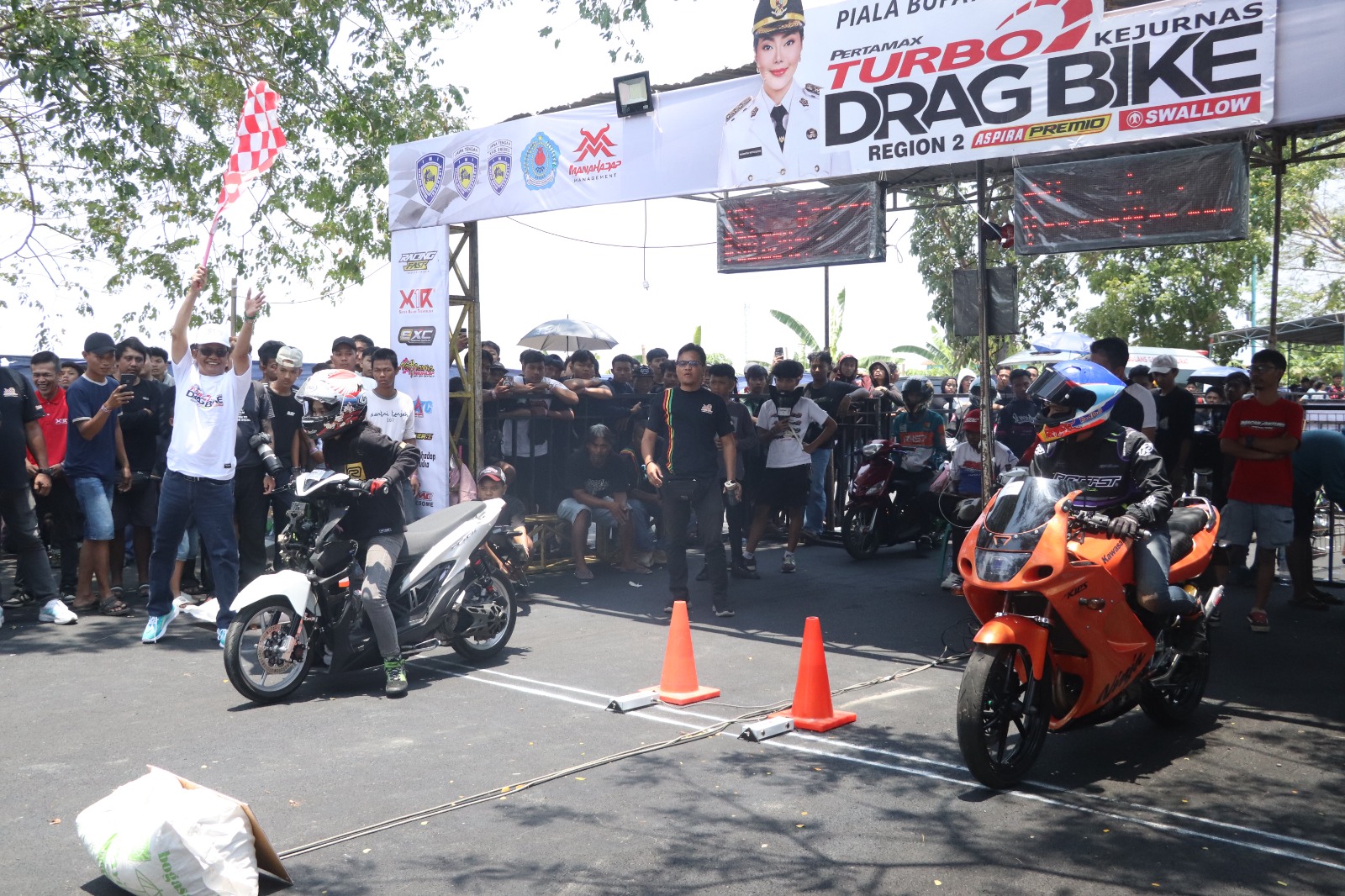 Kejurnas Drag Bike di Brebes Jadi Wadah Prestasi Pembalap Muda dan Edukasi Keselamatan